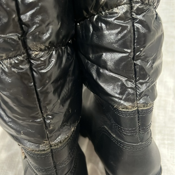 Black Fur-Trimmed Women's Boots size 7 - Picture 5 of 7